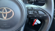 Toyota Yaris 1.5 Hybrid Icon 5dr CVT Hybrid Hatchback